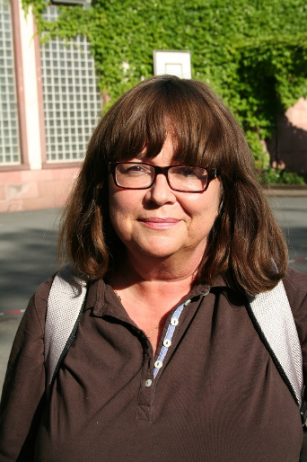 Dr. Kornelia Siedlaczek, Mitglied der Initiativgruppe für den Rat der Religionen unter Leitung Pfarrerin Ilona Klemens